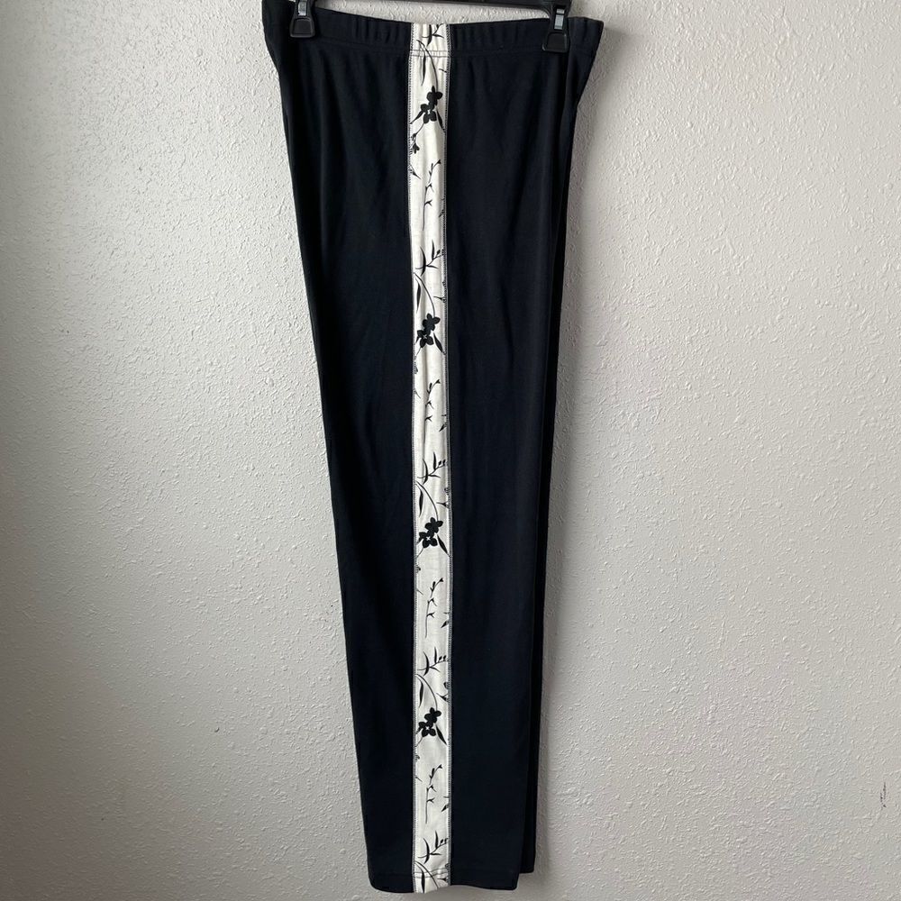 Passports Black Sweatpants Size M